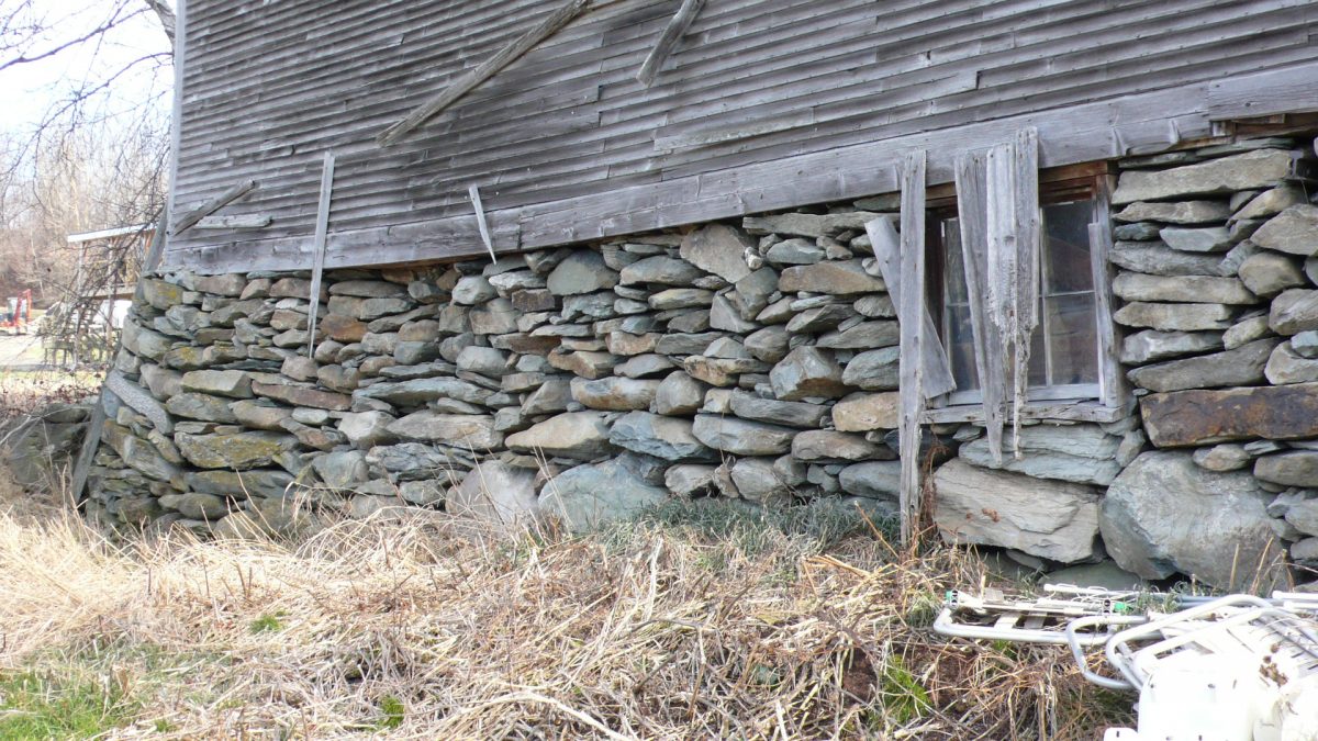 Drive-up Barn Restoration