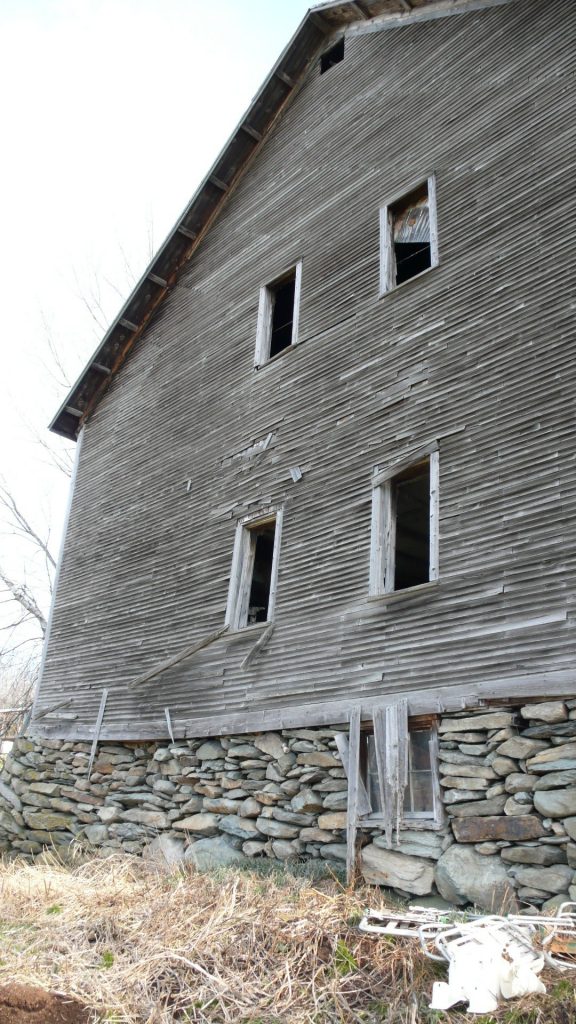 Drive-up Barn Restoration