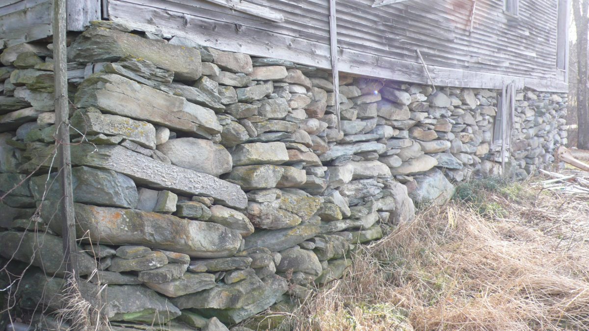 Drive-up Barn Restoration