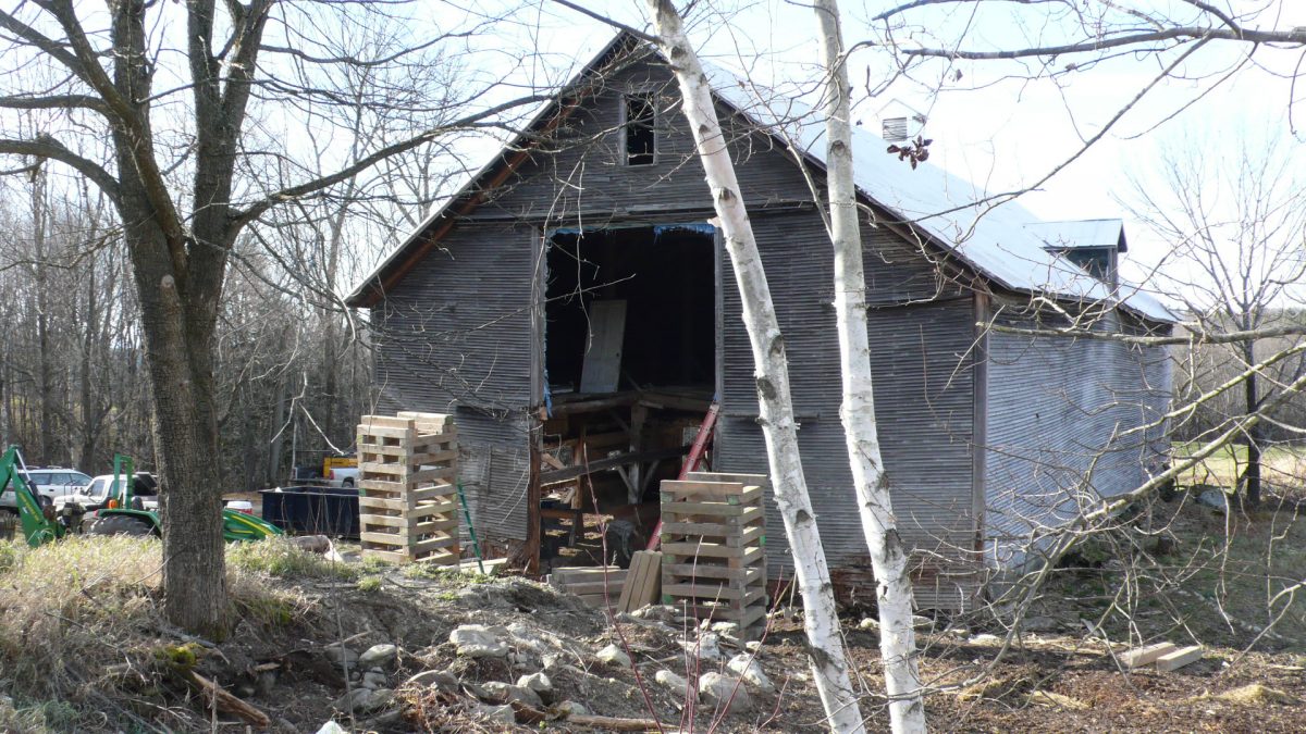 Drive-up Barn Restoration